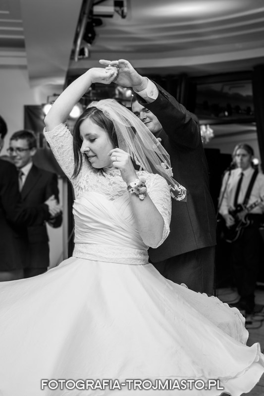 Pierwszy taniec - zdjęcia na weselu