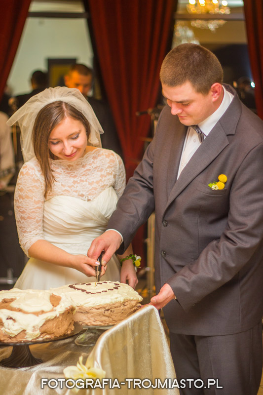 Tort - zdjęcia na weselu